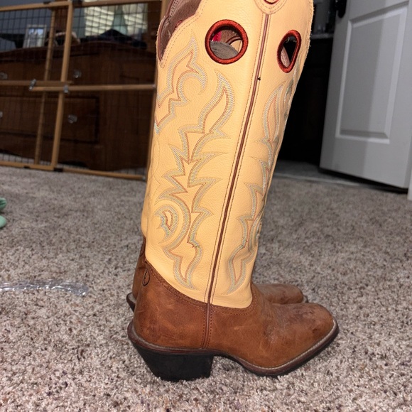 Tony Lama Women’s Yellow Western Cowboy Boots - Picture 4 of 6
